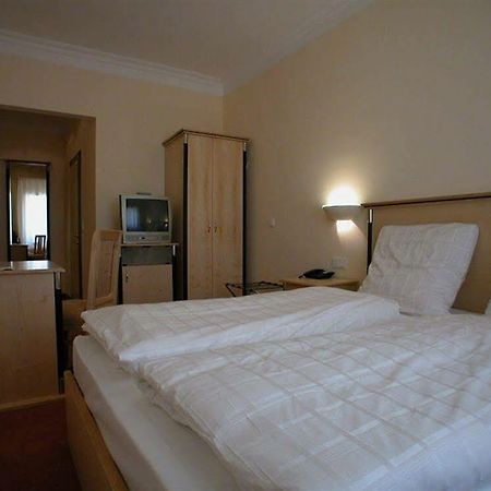 Hotel Atlas ミュンヘン エクステリア 写真