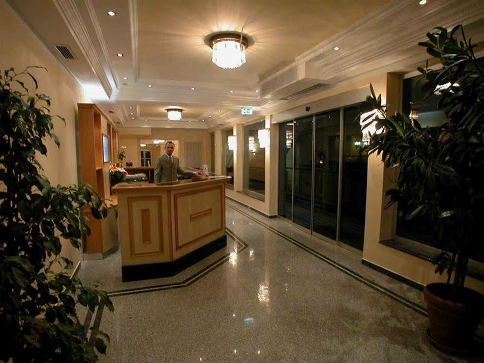 Hotel Atlas ミュンヘン エクステリア 写真